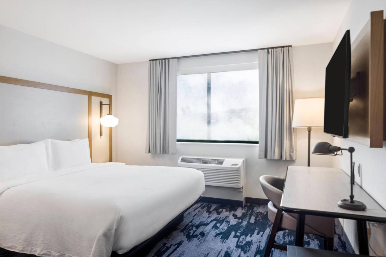 Fairfield Inn & Suites By Marriott San Diego Pacific Beach Екстериор снимка