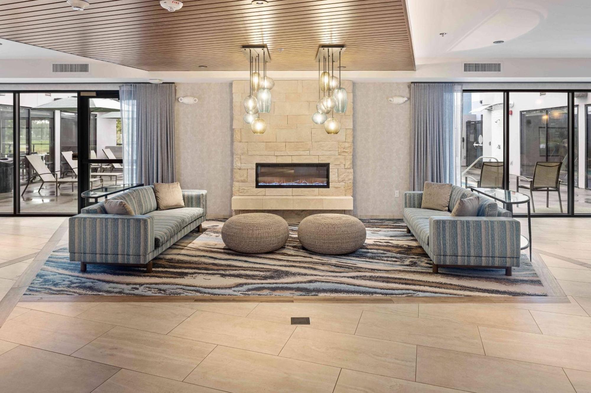 Fairfield Inn & Suites By Marriott San Diego Pacific Beach Екстериор снимка