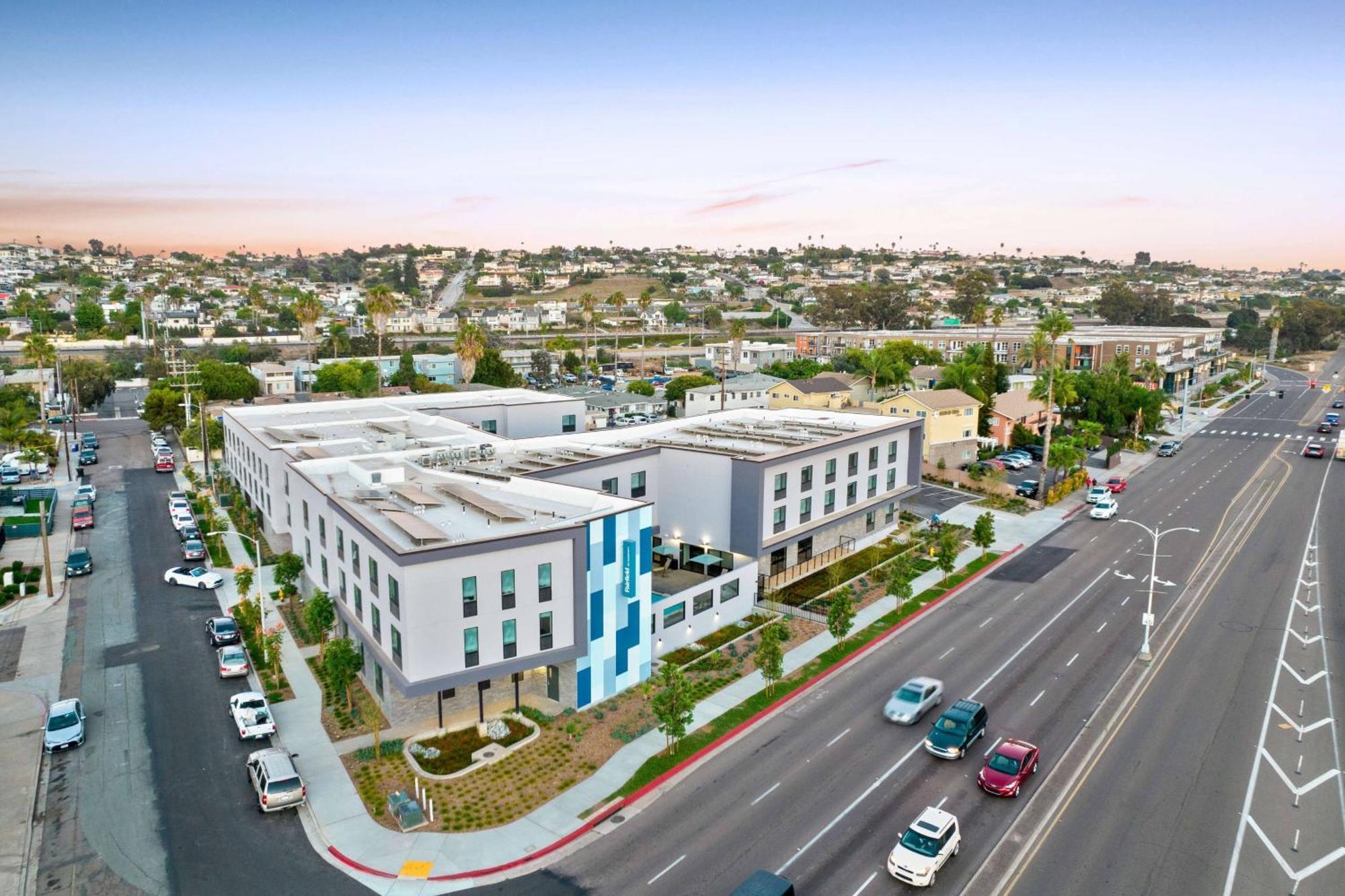 Fairfield Inn & Suites By Marriott San Diego Pacific Beach Екстериор снимка