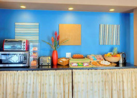 Fairfield Inn & Suites By Marriott San Diego Pacific Beach Екстериор снимка